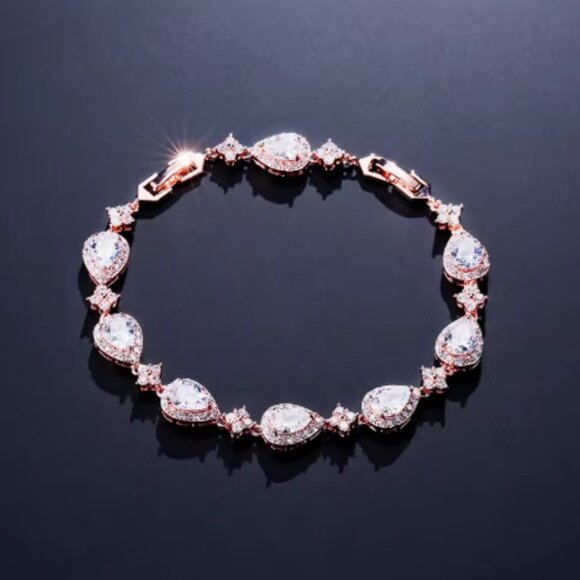 Elegant Water Drop CZ Bracelet Adjustable for Women in Silver/Gold/Rose Gold - Picture 3 of 6